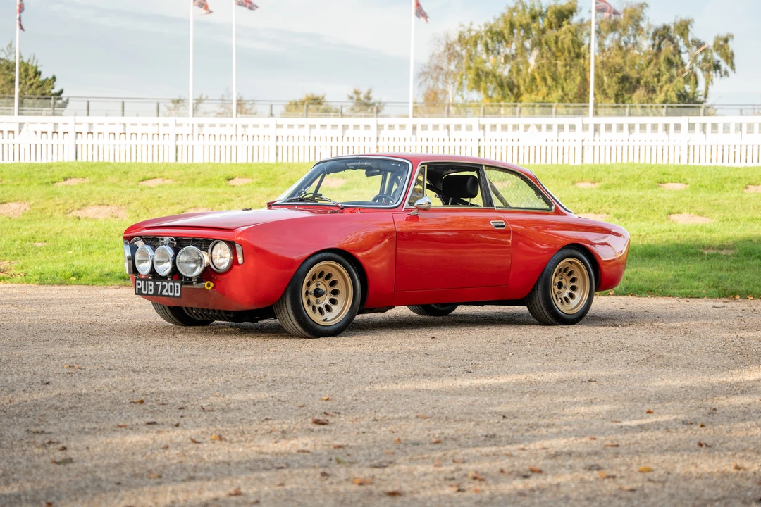 1966 Alfa Romeo Giulia Sprint GT - Image 16 of 31