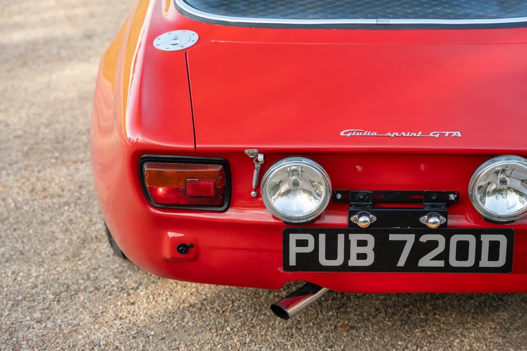 1966 Alfa Romeo Giulia Sprint GT - Image 26 of 31