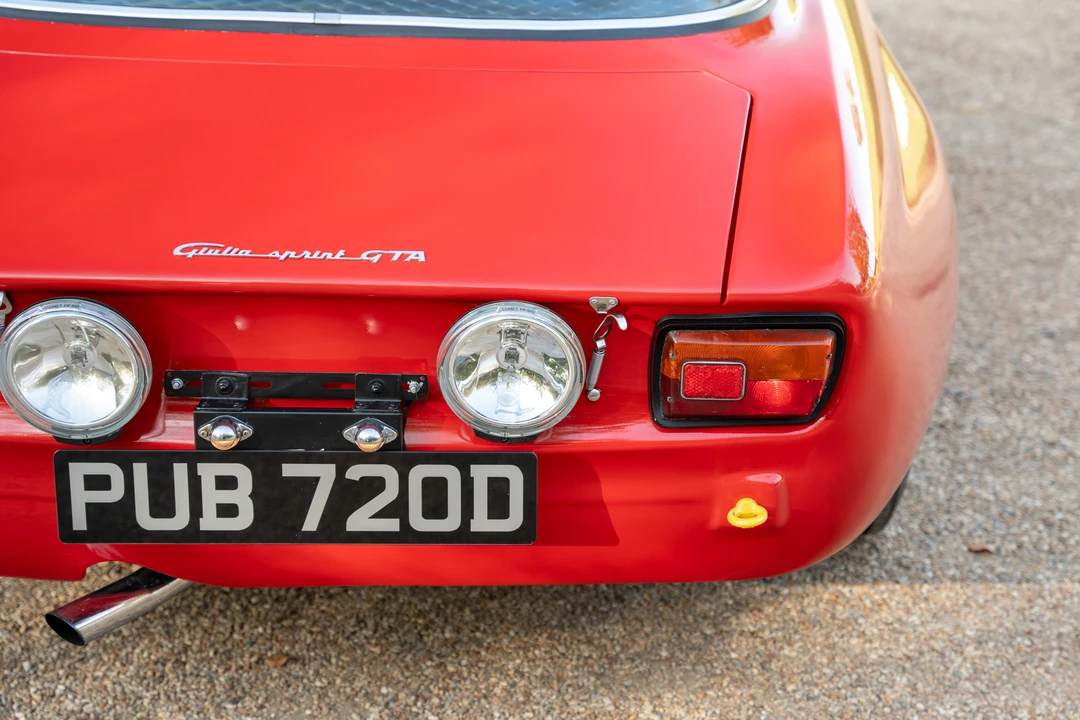 1966 Alfa Romeo Giulia Sprint GT - Image 27 of 31