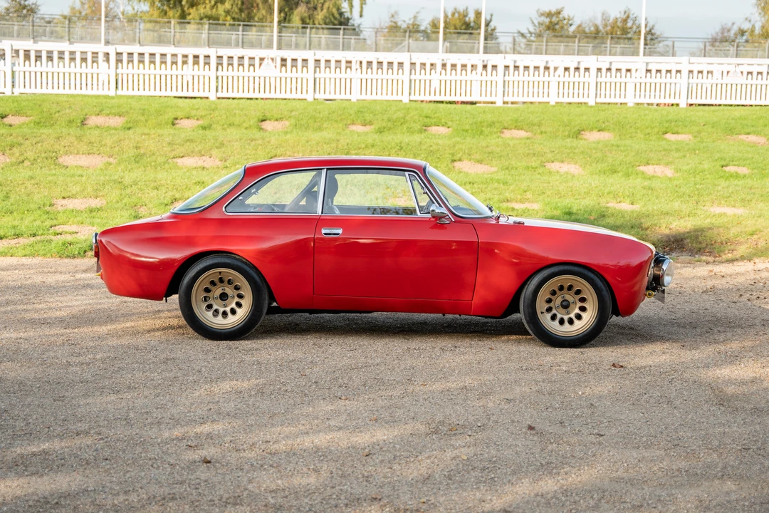 1966 Alfa Romeo Giulia Sprint GT - Image 5 of 31