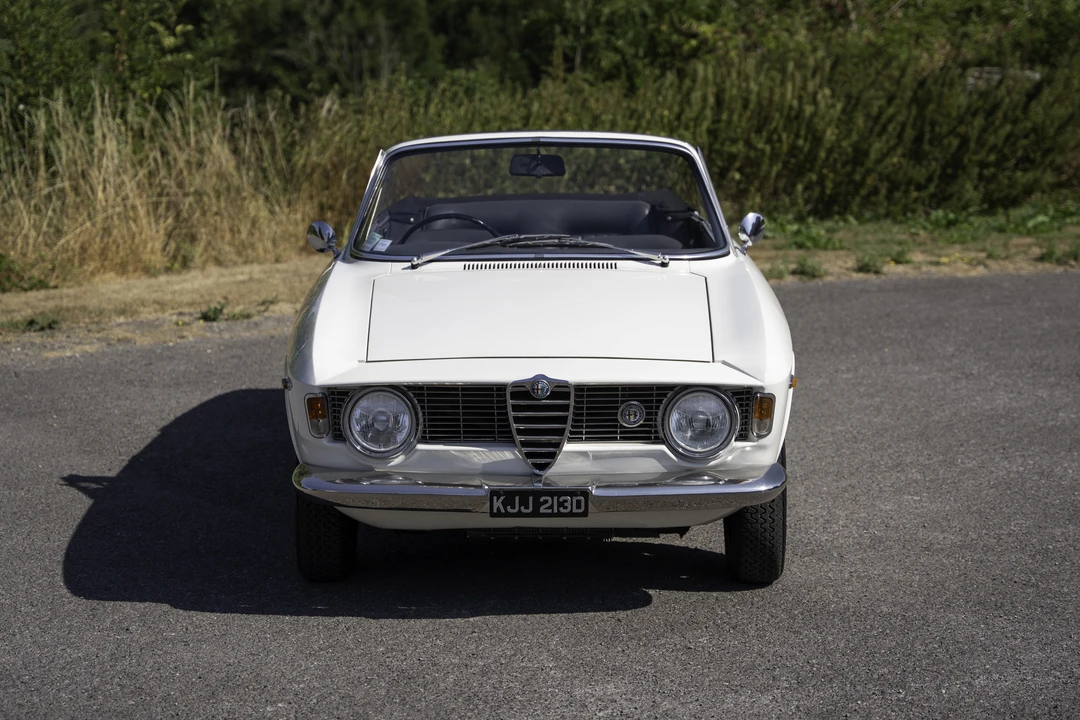 1966 Alfa Romeo Giulia GTC - Image 10 of 31
