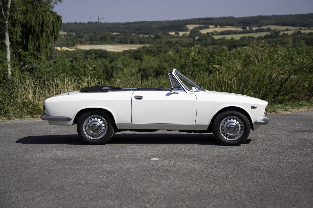 1966 Alfa Romeo Giulia GTC - Image 8 of 31
