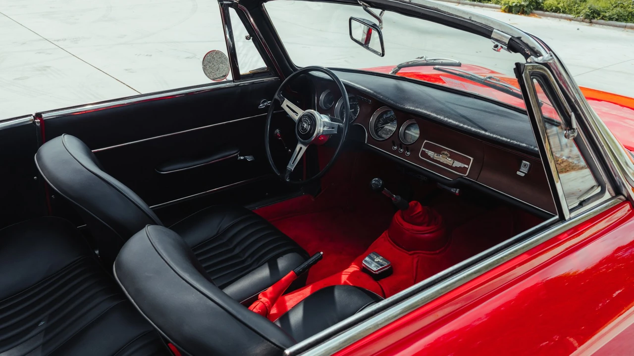 1966 Alfa Romeo Giulia GTC - Image 16 of 23