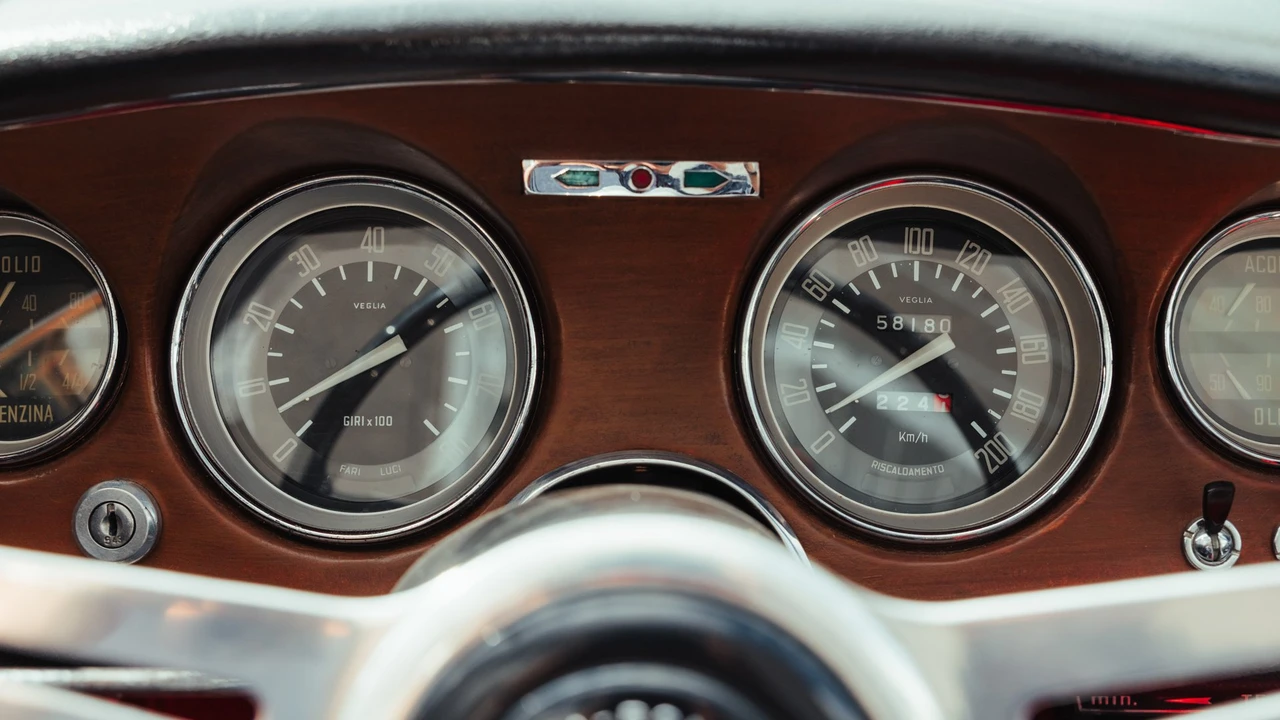 1966 Alfa Romeo Giulia GTC - Image 15 of 23