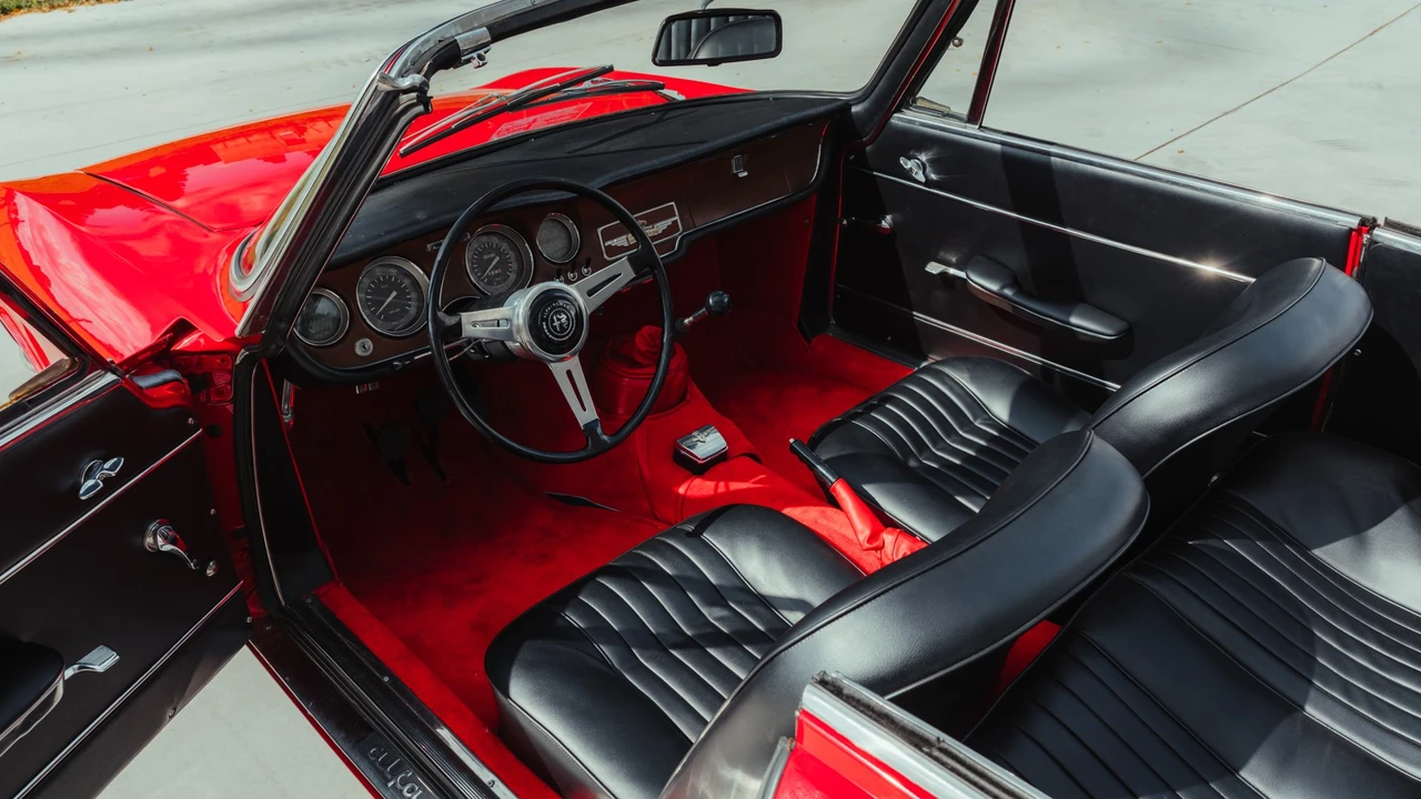 1966 Alfa Romeo Giulia GTC - Image 17 of 23