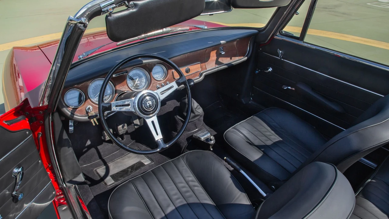 1966 Alfa Romeo Giulia GTC - Image 6 of 31