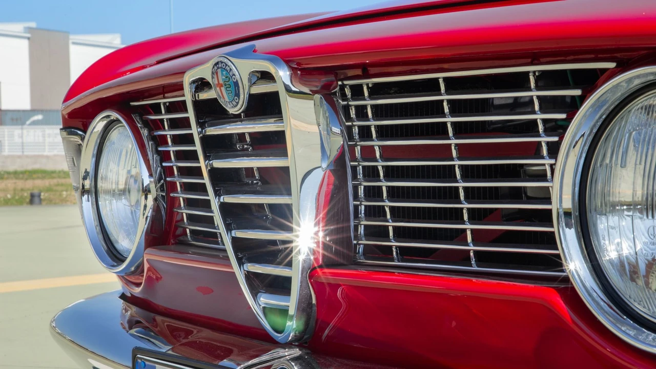 1966 Alfa Romeo Giulia GTC - Image 26 of 31