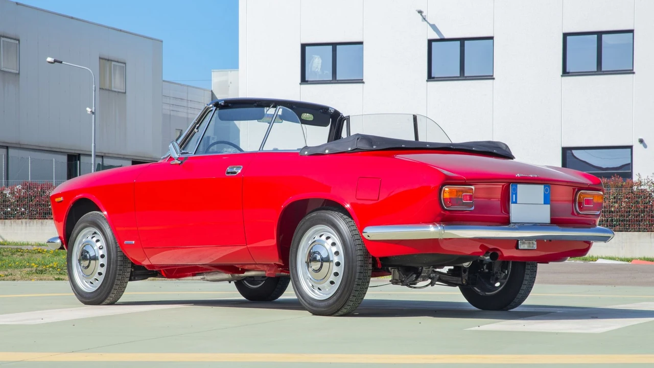 1966 Alfa Romeo Giulia GTC - Image 4 of 31