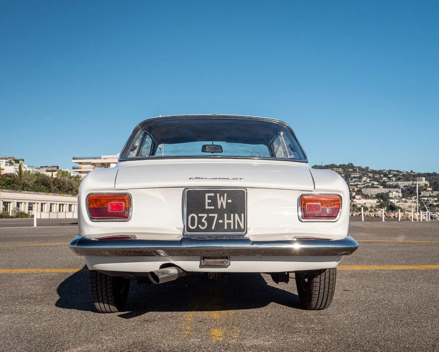 1966 Alfa Romeo Sprint - Image 9 of 31