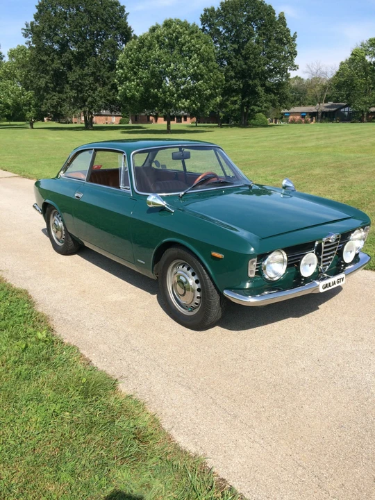 1966 Alfa Romeo Giulia Sprint GT - Image 12 of 31