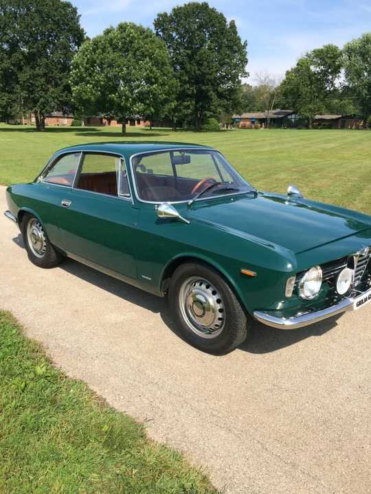 1966 Alfa Romeo Giulia Sprint GT - Image 4 of 31