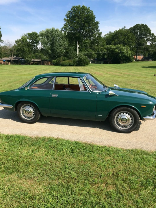 1966 Alfa Romeo Giulia Sprint GT - Image 14 of 31