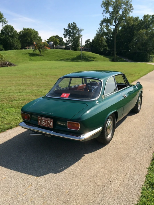 1966 Alfa Romeo Giulia Sprint GT - Image 16 of 31