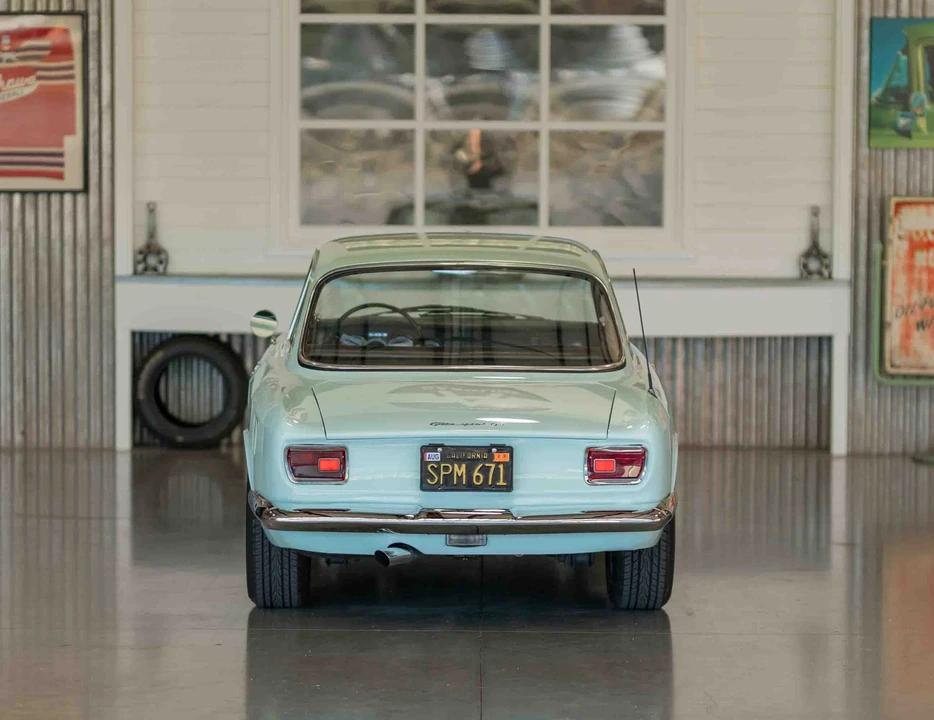 1966 Alfa Romeo Giulia Sprint GT - Image 20 of 31
