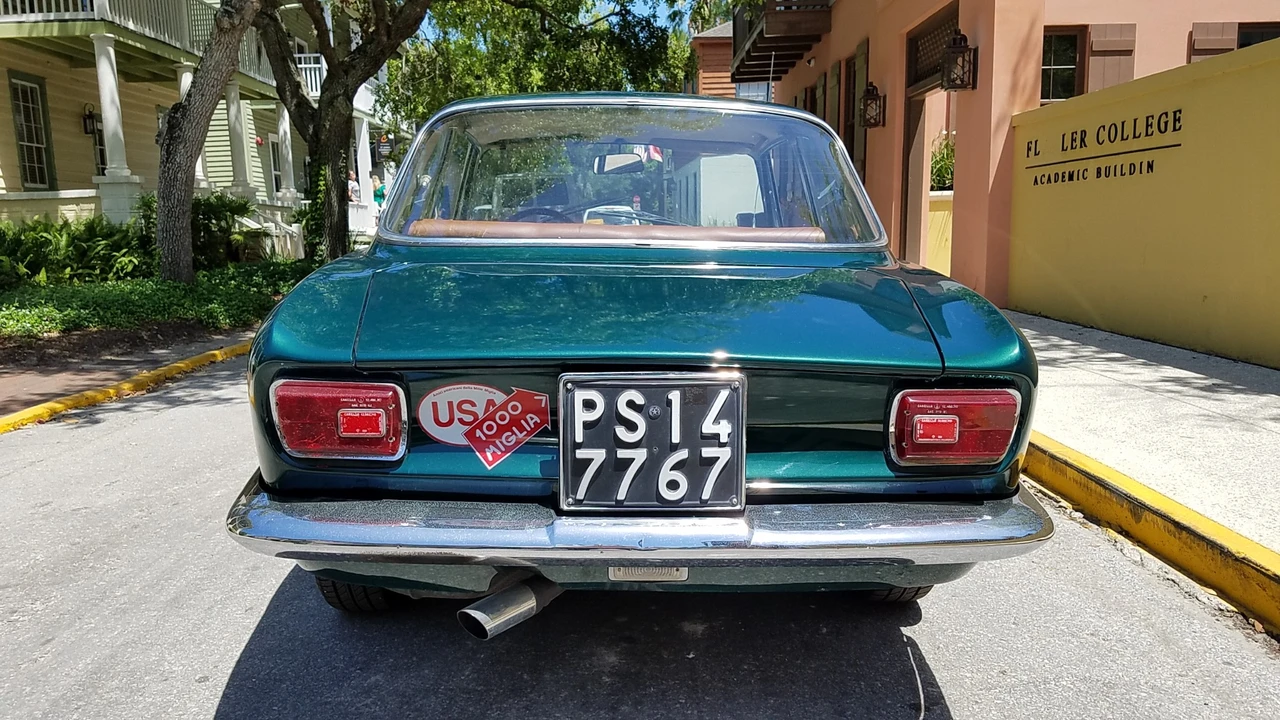 1966 Alfa Romeo Giulia Sprint GT - Image 11 of 31