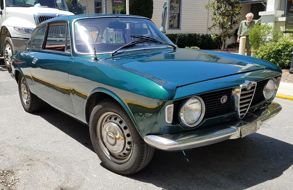 1966 Alfa Romeo Giulia Sprint GT - Image 2 of 31