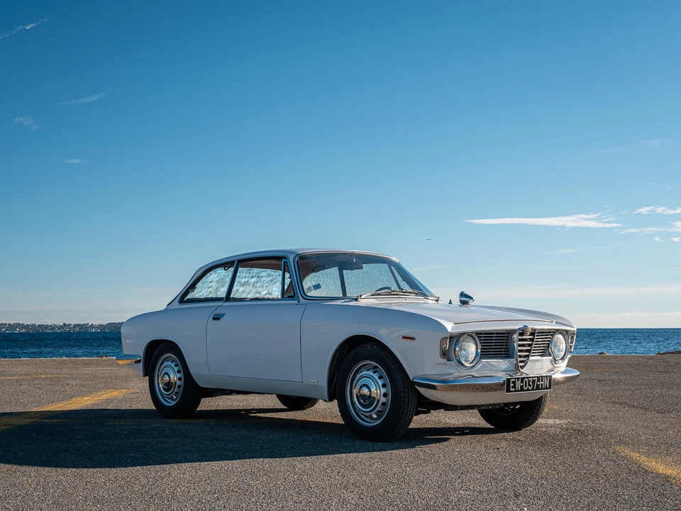 1966 Alfa Romeo Giulia Sprint GT - Image 10 of 31