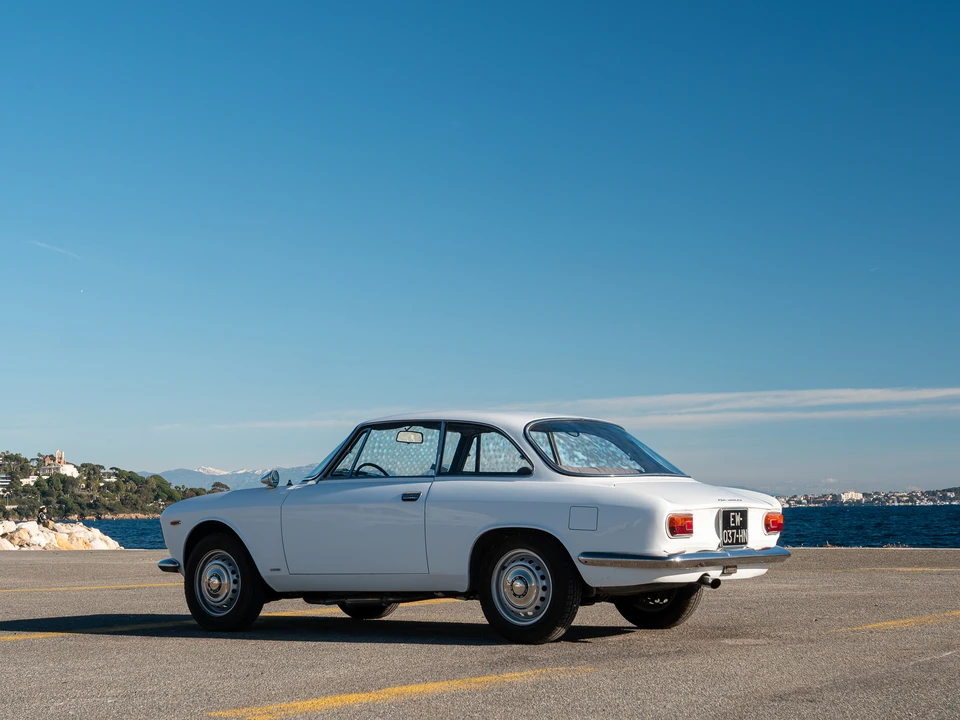 1966 Alfa Romeo Giulia Sprint GT - Image 6 of 31