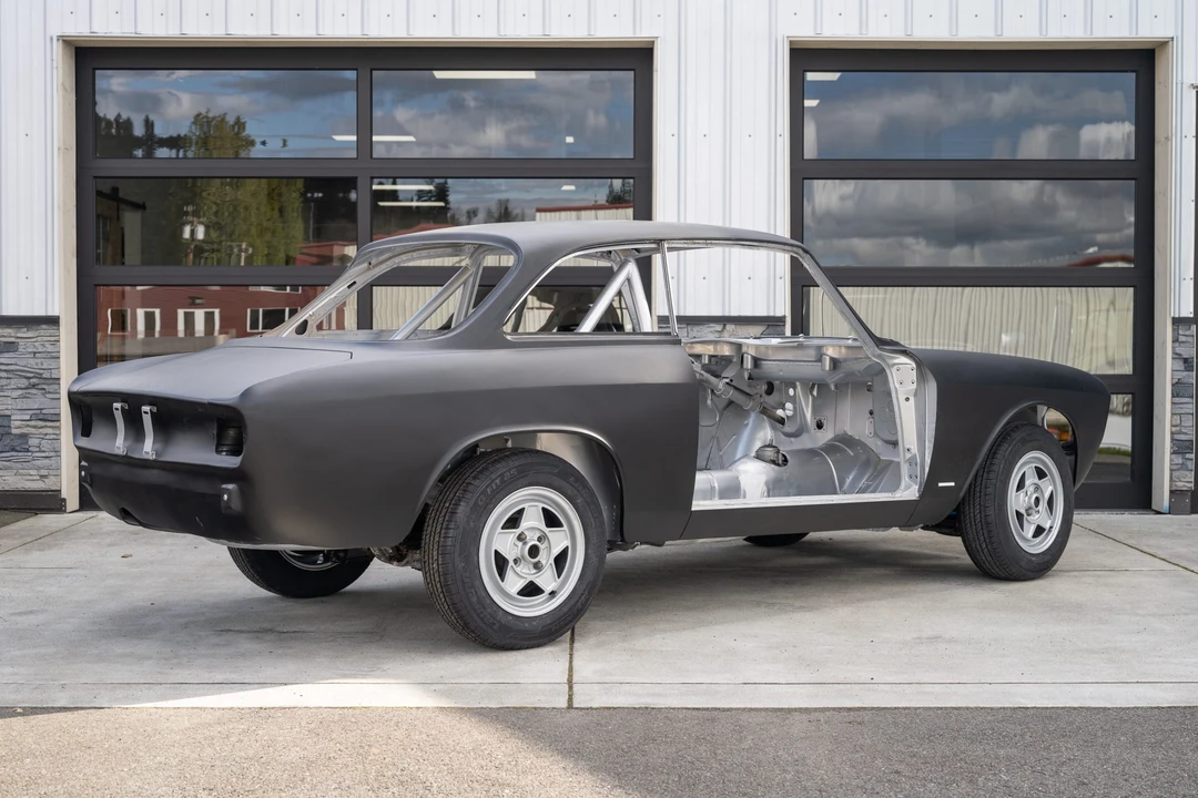 1966 Alfa Romeo Giulia Sprint GT - Image 7 of 31