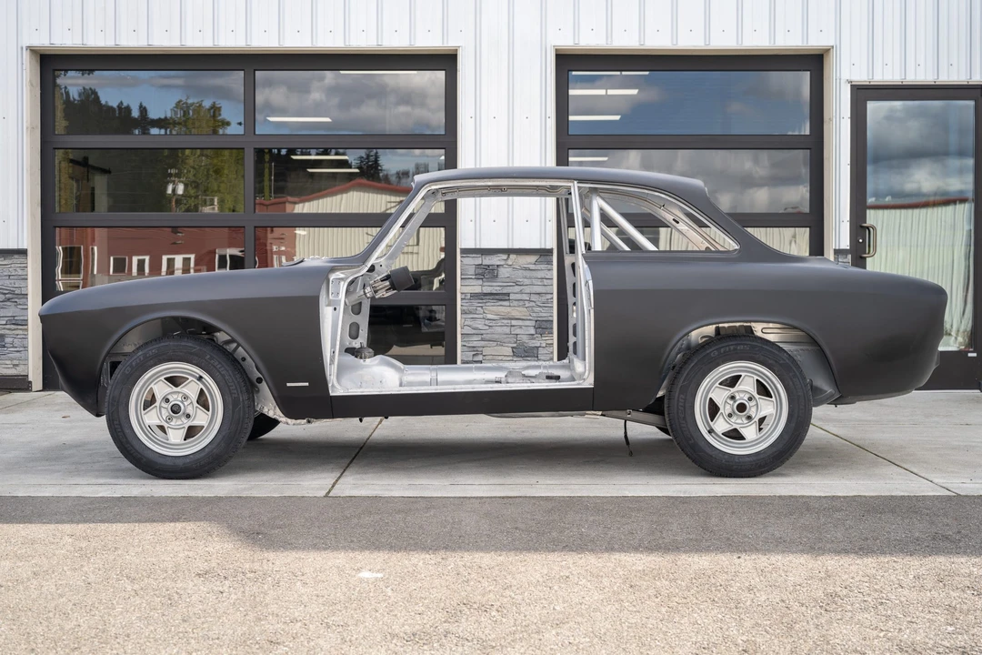 1966 Alfa Romeo Giulia Sprint GT - Image 5 of 31