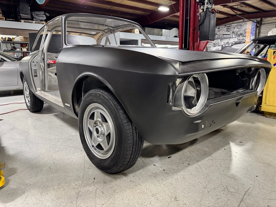 1966 Alfa Romeo Giulia Sprint GT - Image 28 of 31