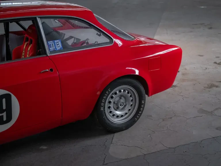 1966 Alfa Romeo Giulia Sprint GTA - Image 15 of 31