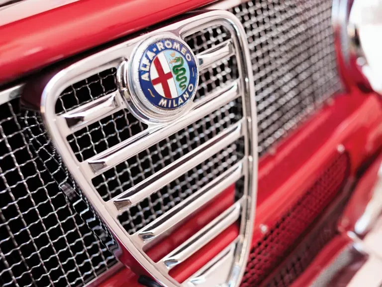 1966 Alfa Romeo Giulia Sprint GTA - Image 7 of 31