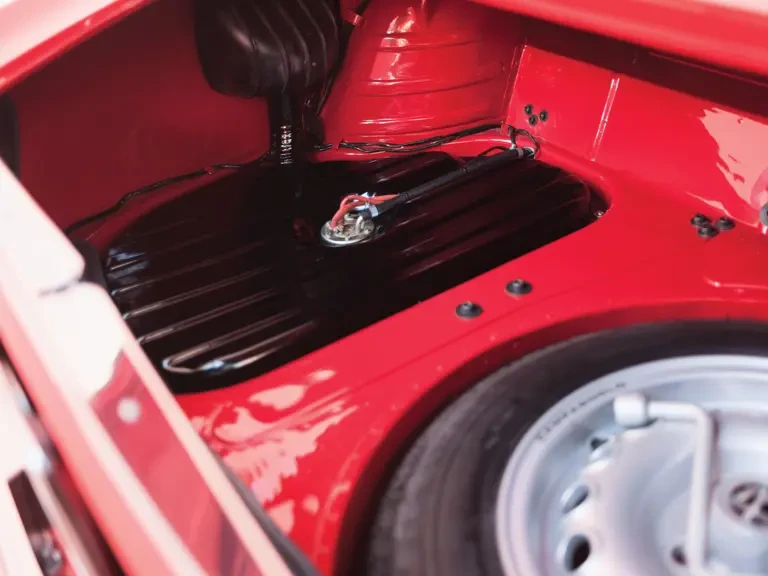 1966 Alfa Romeo Giulia Sprint GTA - Image 30 of 31
