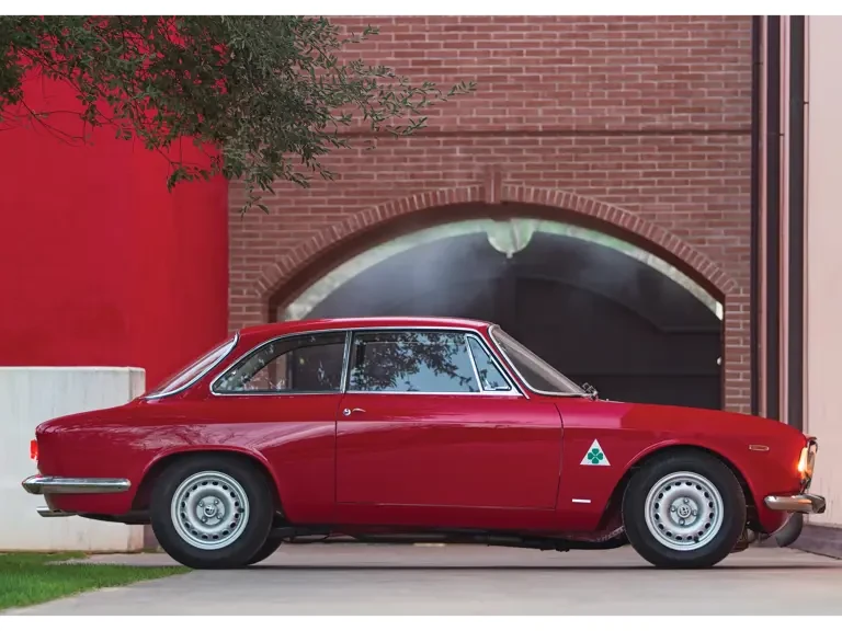 1966 Alfa Romeo Giulia Sprint GTA - Image 6 of 31