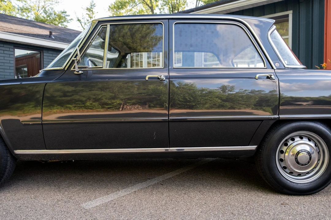 1966 Alfa Romeo 105/115 Series - Image 11 of 31