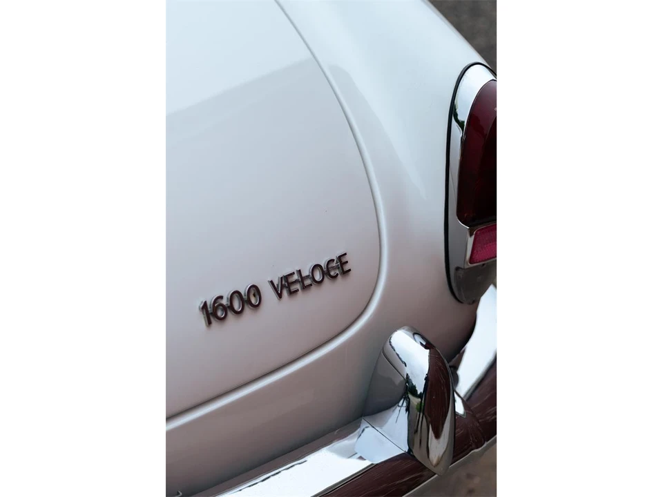 1966 Alfa Romeo Giulia Sprint GT Veloce - Image 21 of 31