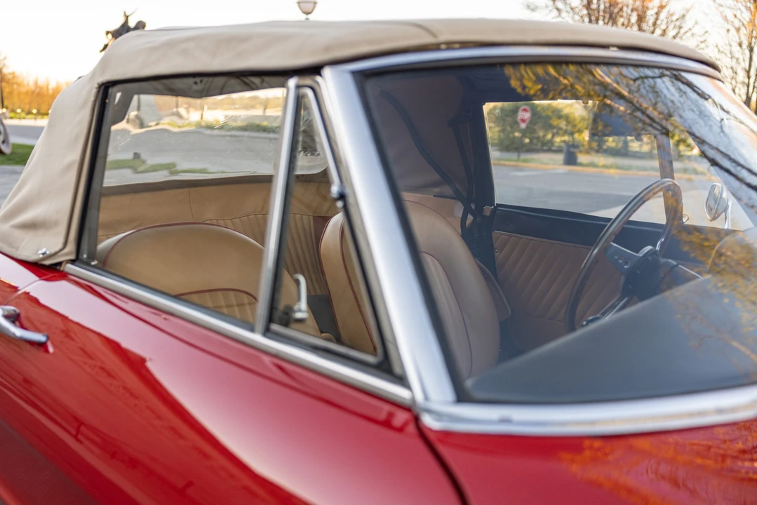1966 Alfa Romeo Series 1 - Image 28 of 31