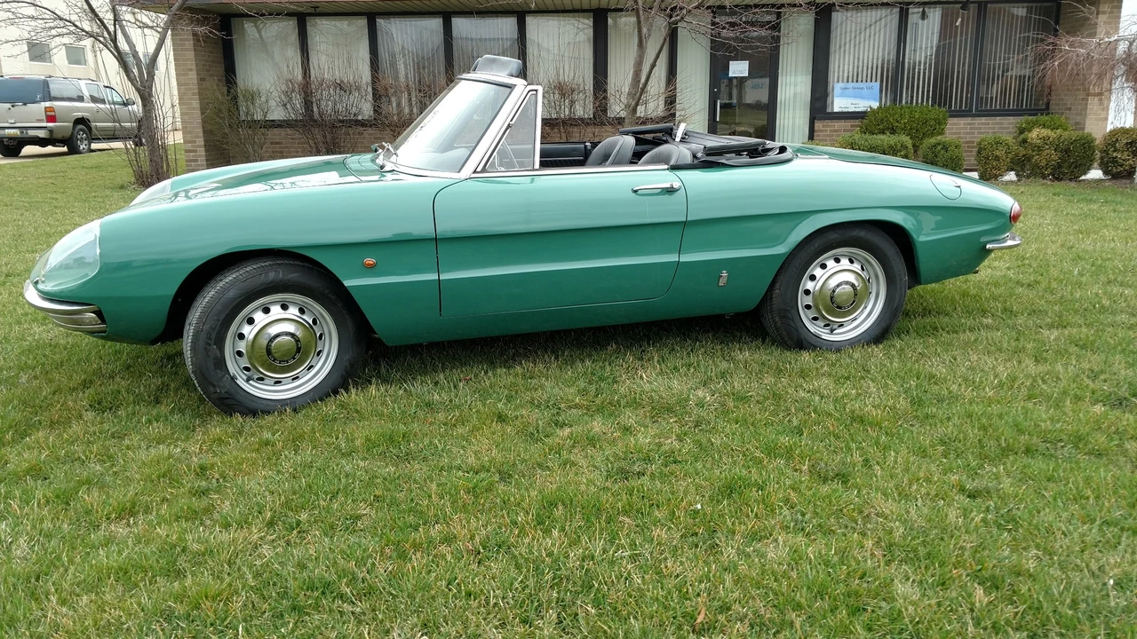 1966 Alfa Romeo Series 1 - Image 3 of 31