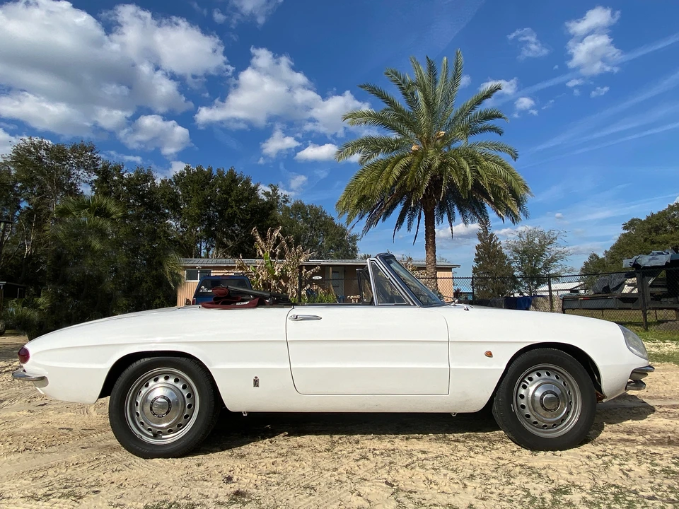1966 Alfa Romeo Series 1 - Image 25 of 31