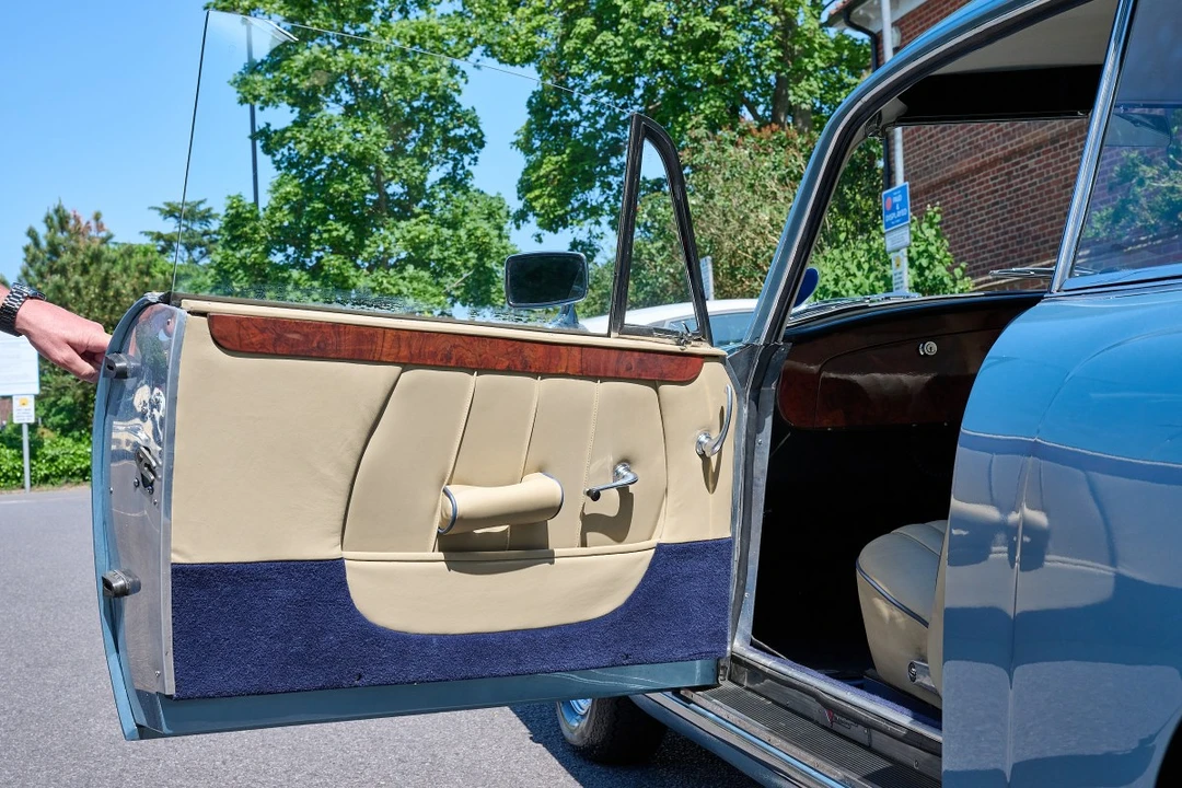 1966 Alvis - Image 17 of 30