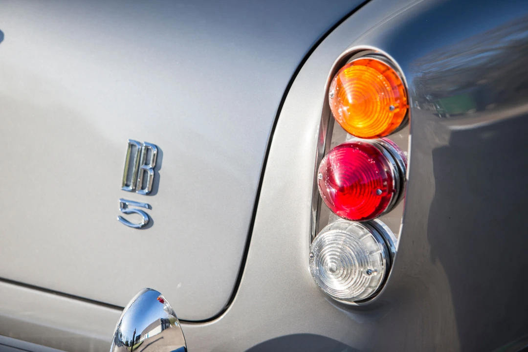 1966 Aston Martin DB5 Convertible - Image 9 of 31