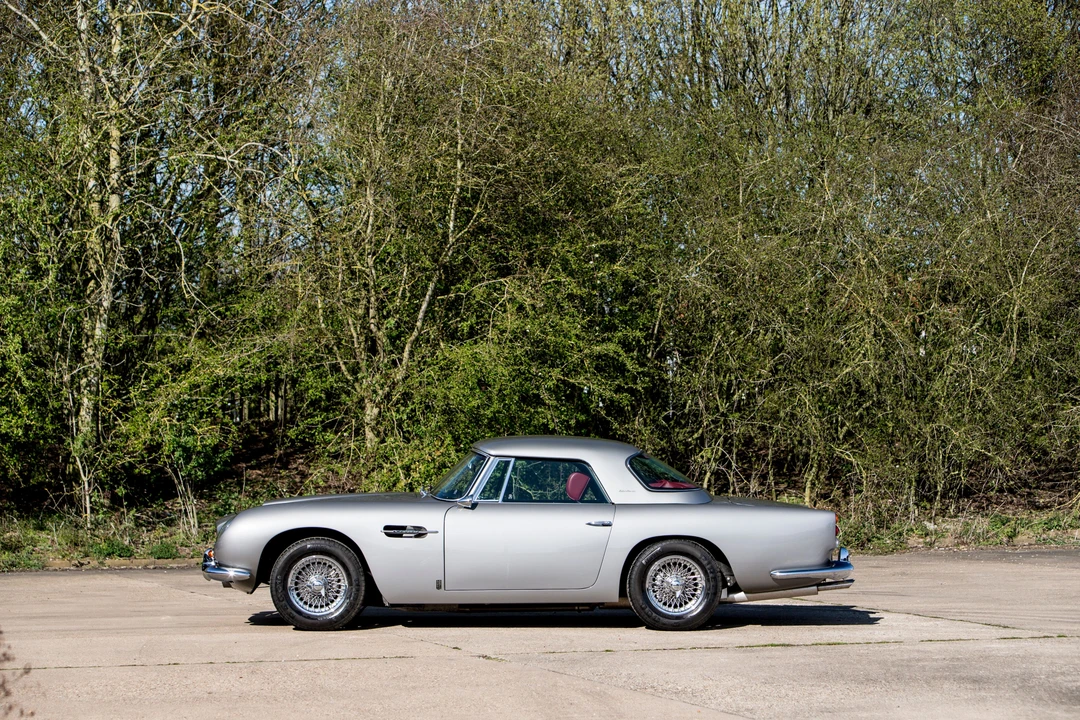 1966 Aston Martin DB5 Convertible - Image 25 of 31