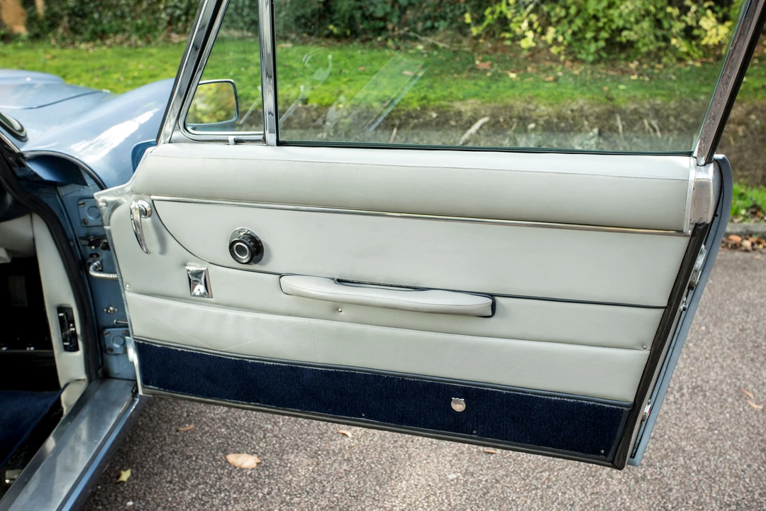 1966 Aston Martin DB6 - Image 18 of 31