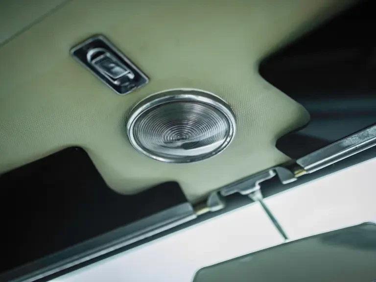 1966 Aston Martin DB6 - Image 16 of 31