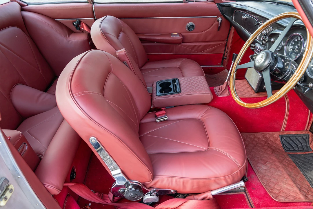 1966 Aston Martin DB6 - Image 29 of 31