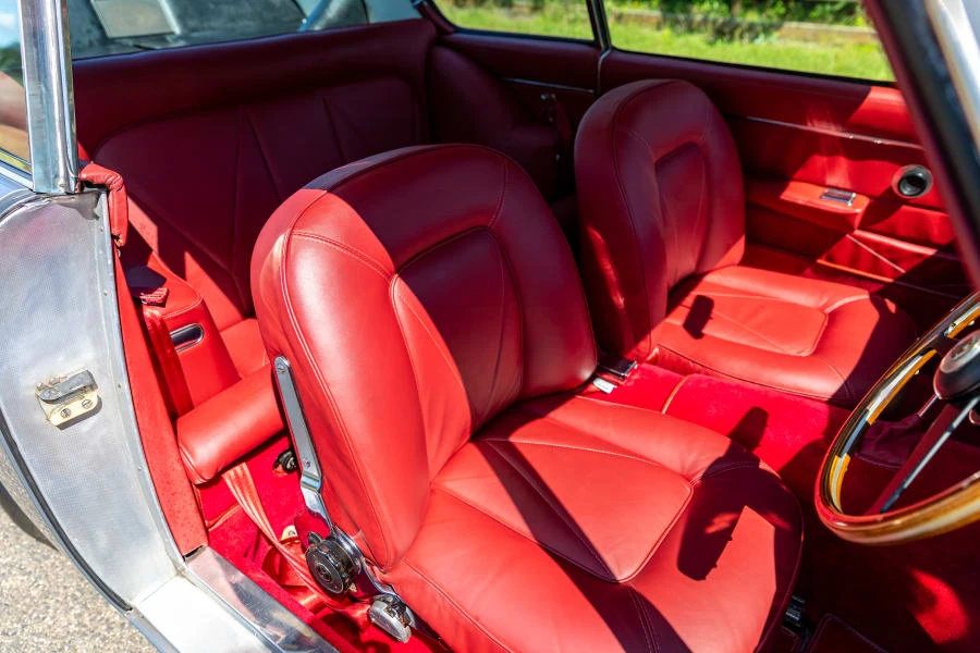 1966 Aston Martin DB6 - Image 21 of 31