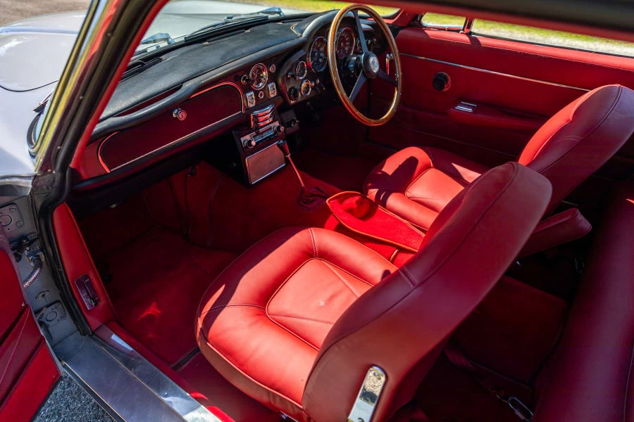 1966 Aston Martin DB6 - Image 29 of 31