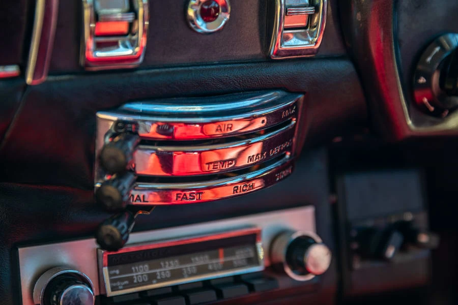 1966 Aston Martin DB6 - Image 22 of 31