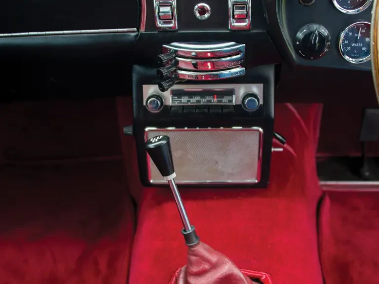 1966 Aston Martin DB6 - Image 19 of 30