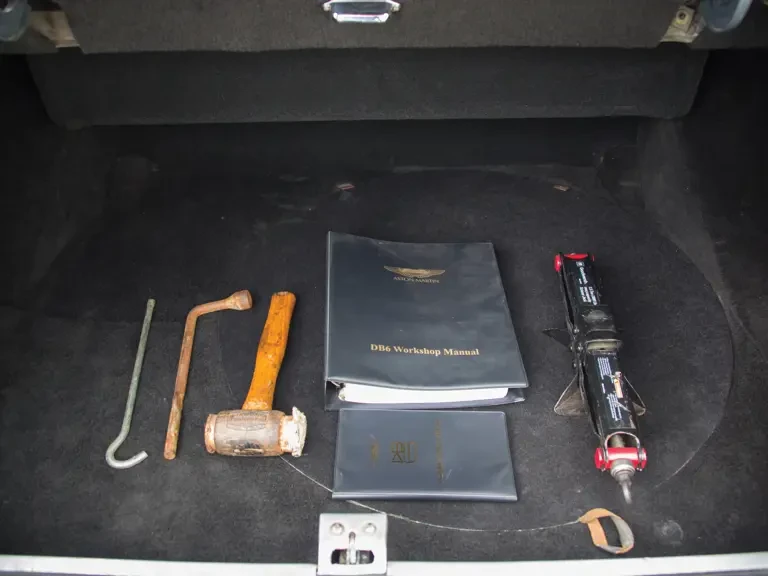 1966 Aston Martin DB6 - Image 26 of 30