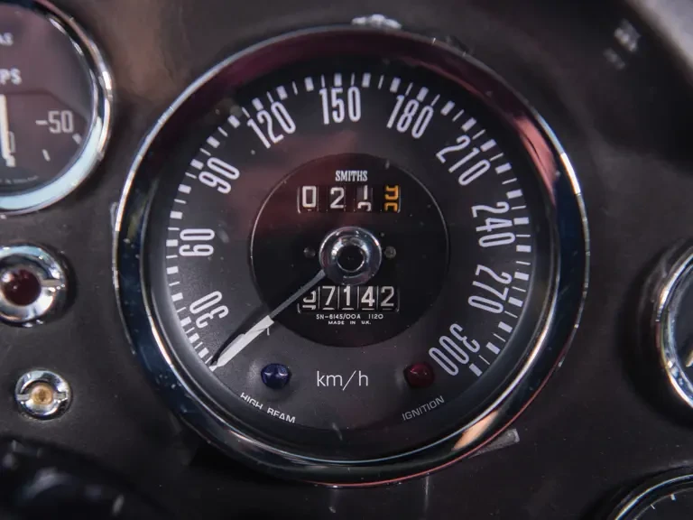 1966 Aston Martin DB6 - Image 16 of 28