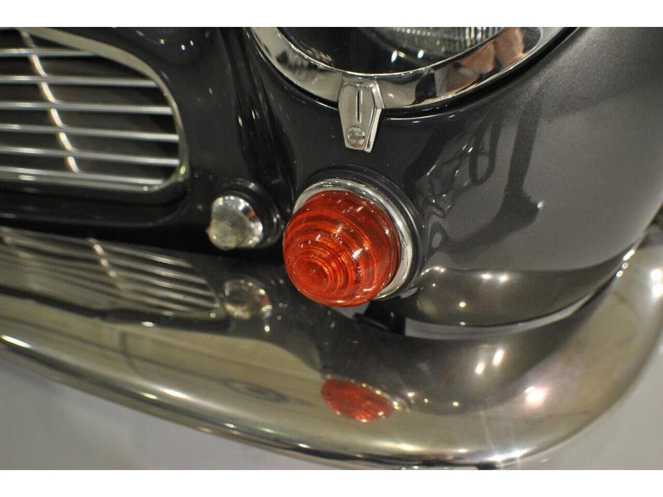 1966 Aston Martin DB6 - Image 29 of 31