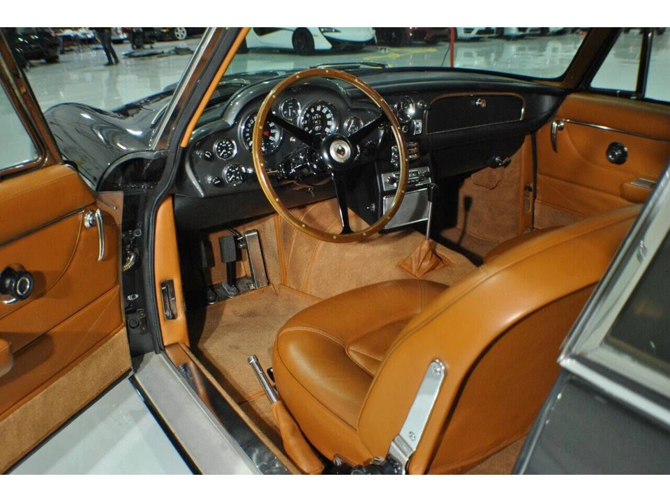 1966 Aston Martin DB6 - Image 10 of 31
