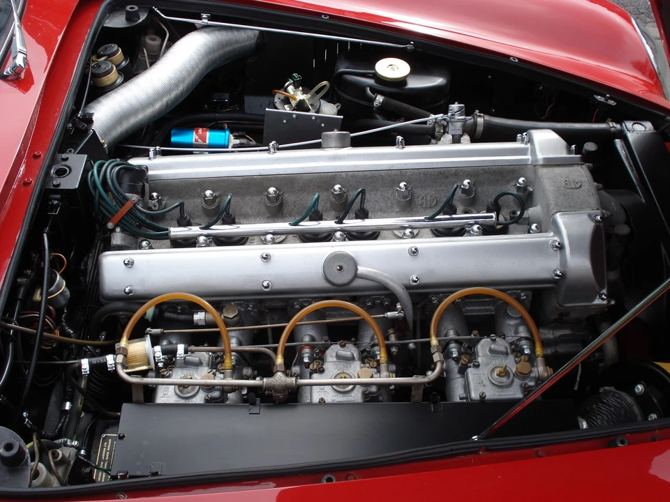 1966 Aston Martin DB6 Vantage - Image 8 of 13