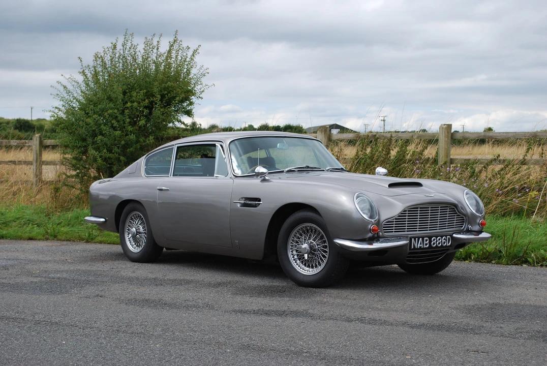 1966 Aston Martin DB6 Vantage - Image 2 of 5